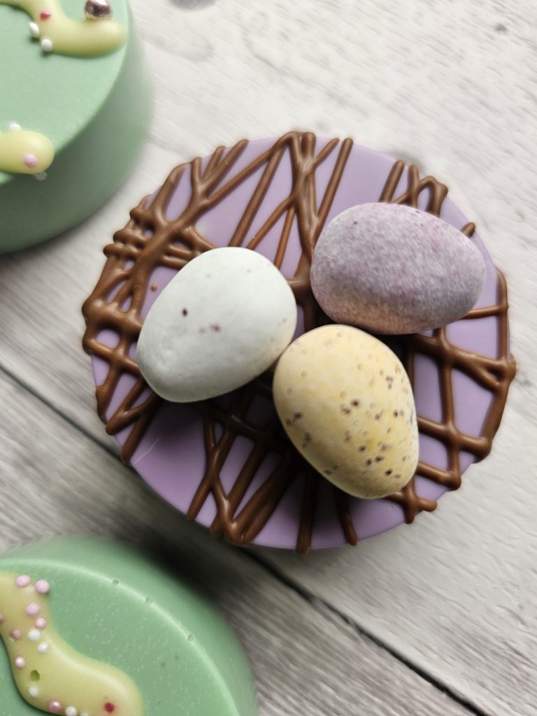 Easter chocolate covered oreos